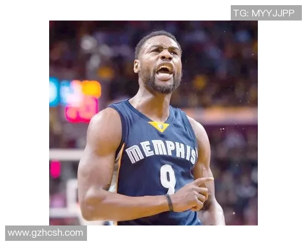 阿伦篮球明星的传奇之路与辉煌成就全景回顾